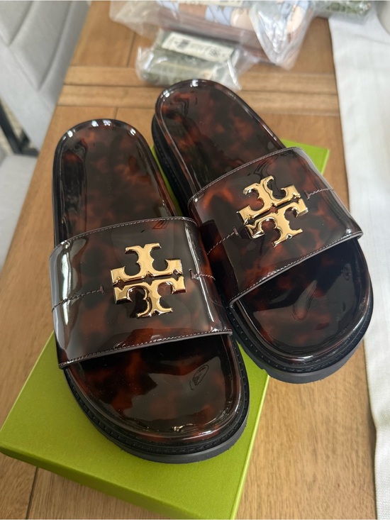 Tory Burch Shoes - New Tory Burch EVERLY ANATOMIC LUG TORTOISE PATENT